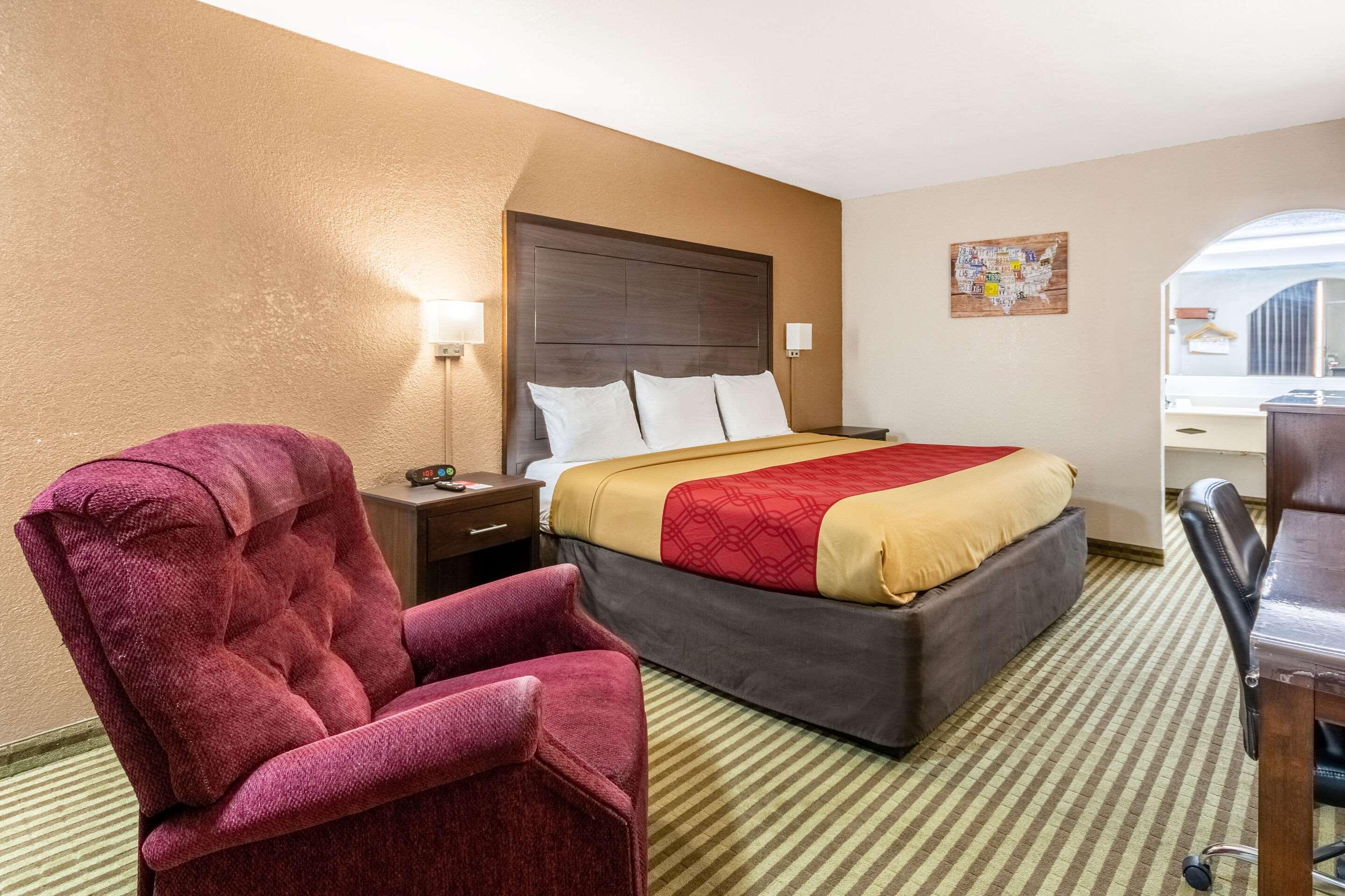 Econo Lodge Winfield Zewnętrze zdjęcie