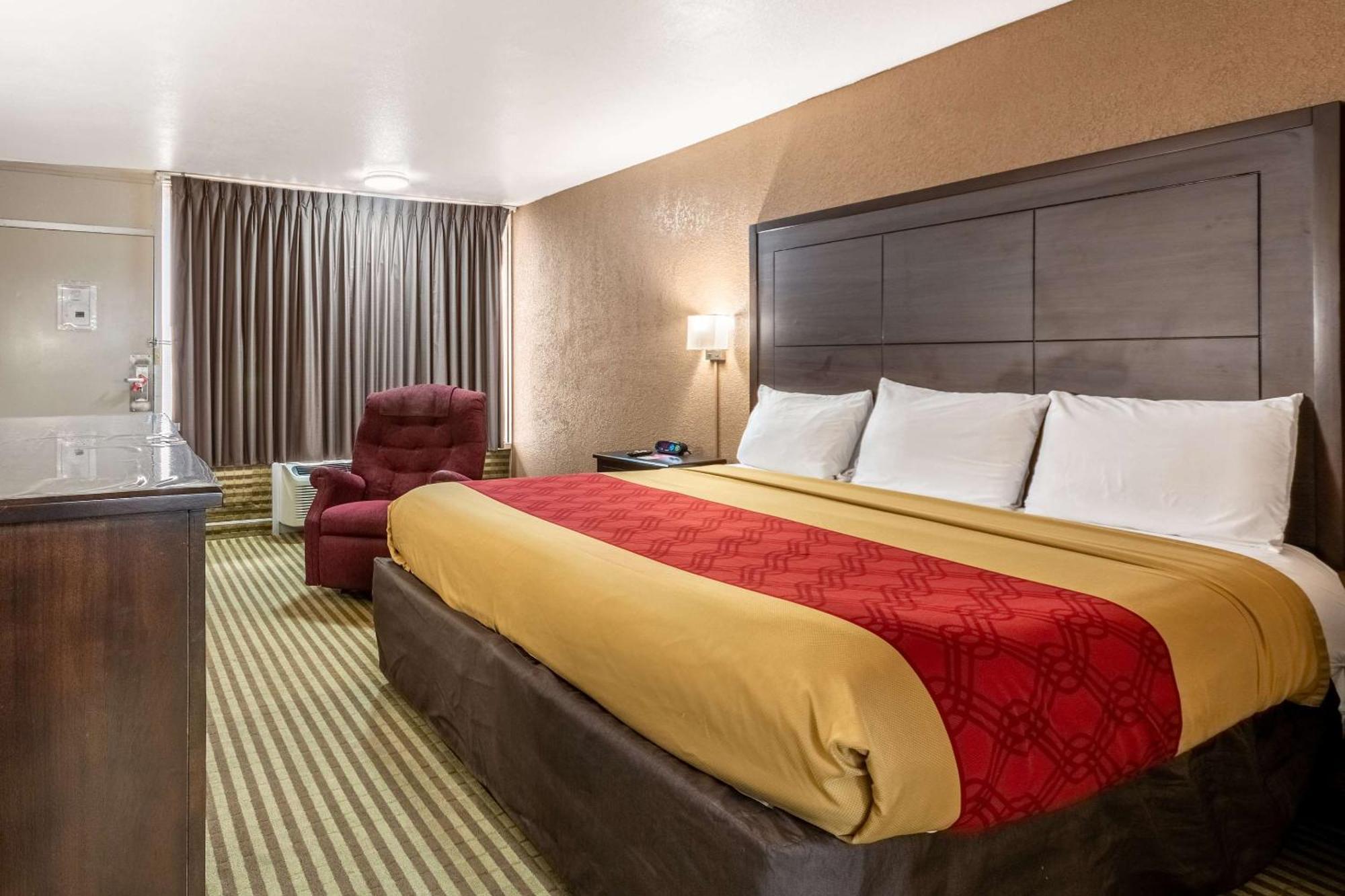 Econo Lodge Winfield Zewnętrze zdjęcie